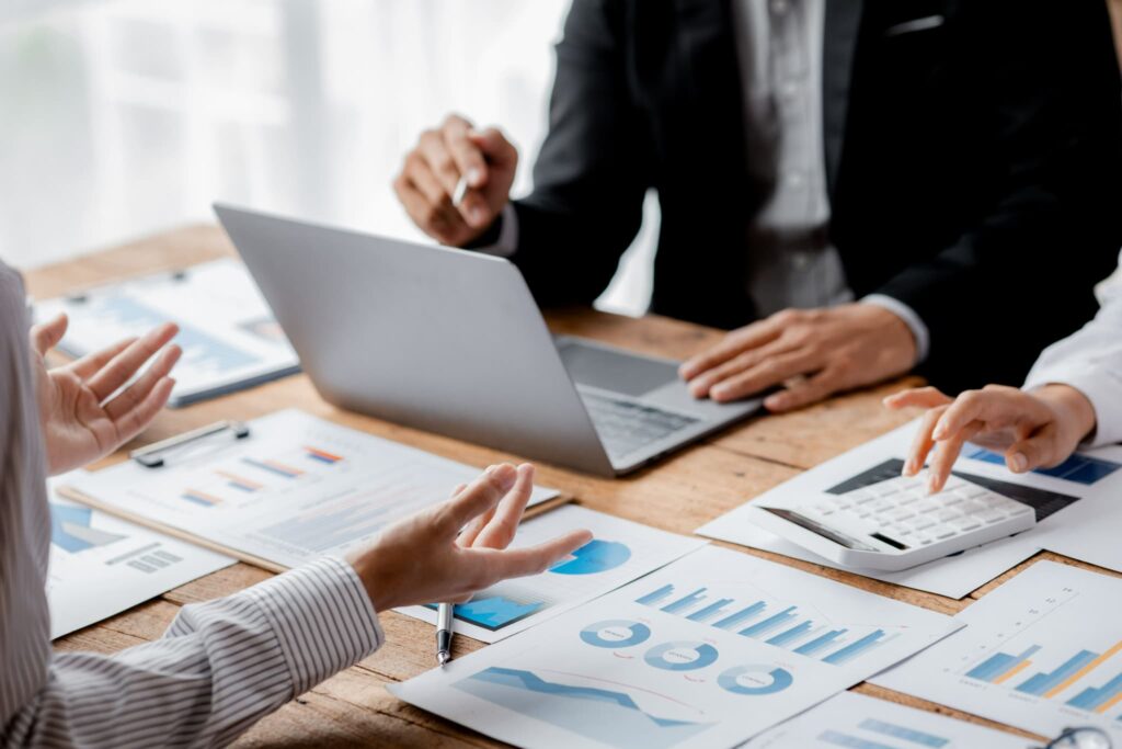 両手取りの仲介業者は本当に私たちの「味方」なのか