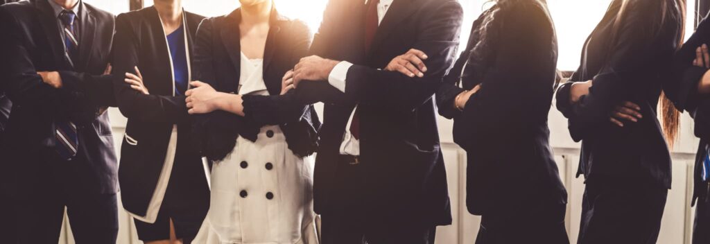 個々の交渉力とチームの理解力が発揮されるプロフェッショナル集団